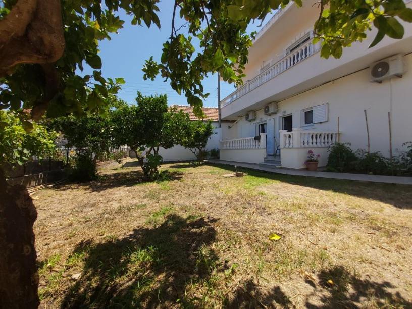 Konstantinos Apartments Ammoudia Room photo